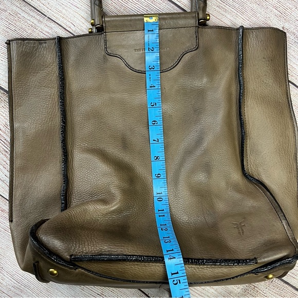 Frye Bianca Large Leather Tote - Picture 12 of 13